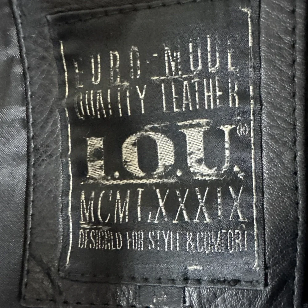 VINTAGE IOU Motorcycle Jacket Mens M Black Leather Biker Moto Grunge Button 90s